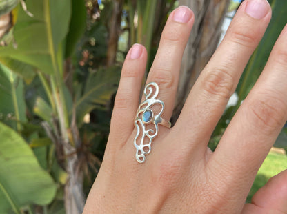 Ornate silver ring with spirals and labradorite stone 