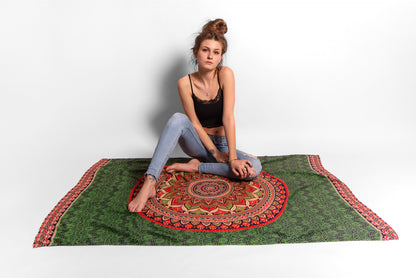 Sarong, Strandtuch, Badetuch mit Mandala Blume in grün/rot