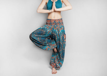 patterned harem pants with pockets in turquoise orange