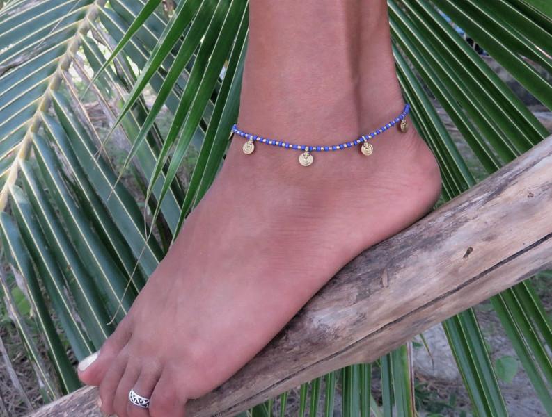 Anklet with small spirals made of brass 