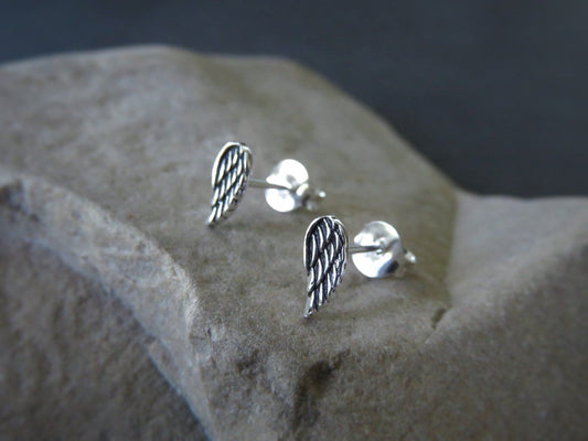 small angel wing stud earrings made of silver 