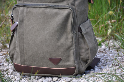 Canvas Rucksack in grün