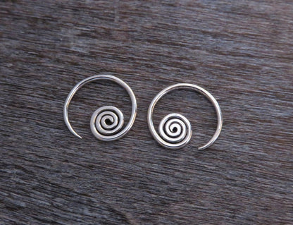 small simple spiral earrings made of silver 