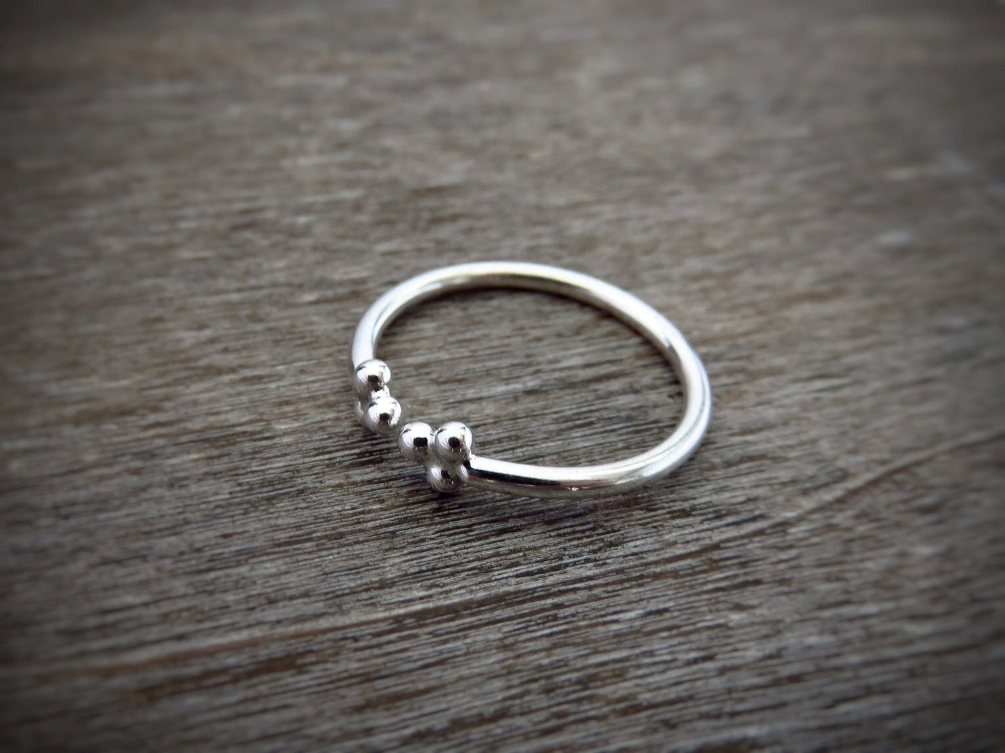 Ring with silver beads 
