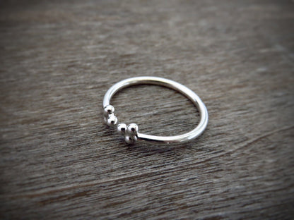 Ring with silver beads 