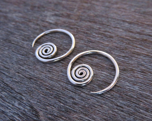 small simple spiral earrings made of silver 