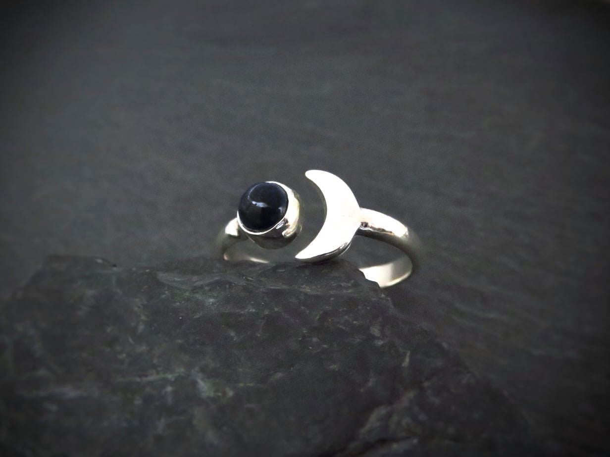 Silver moon and black onyx ring 